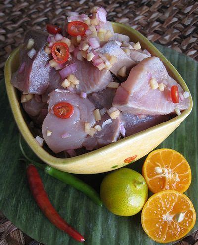  Kinilaw: Experience the Tangy Explosion of Fresh Seafood and Citrusy Zing!